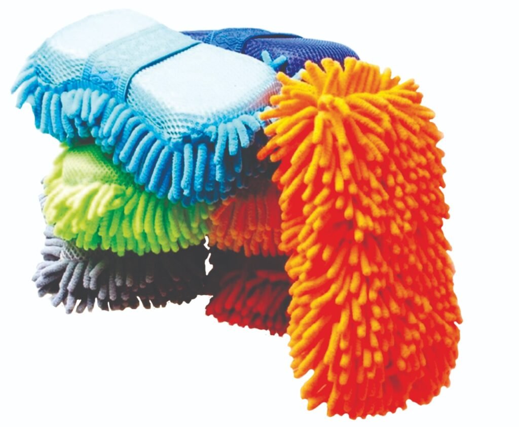 ESPONJA CHENILE VÁRIAS CORES 80% poliéster - 20% poliamida AVULSA Linha Automotiva CÓDIGO 37 - 23 X 11 x 5 CM